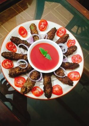 A picture of Resturent style sekh kabab😋.