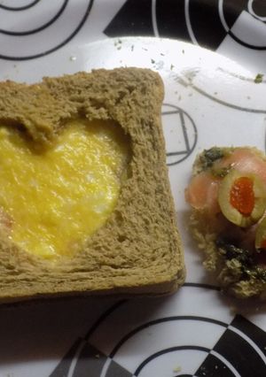 Una foto de Sandwichitos corazón de San valentin