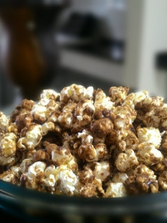 Foto de Pipoca Caramelizada com Açúcar Mascavo