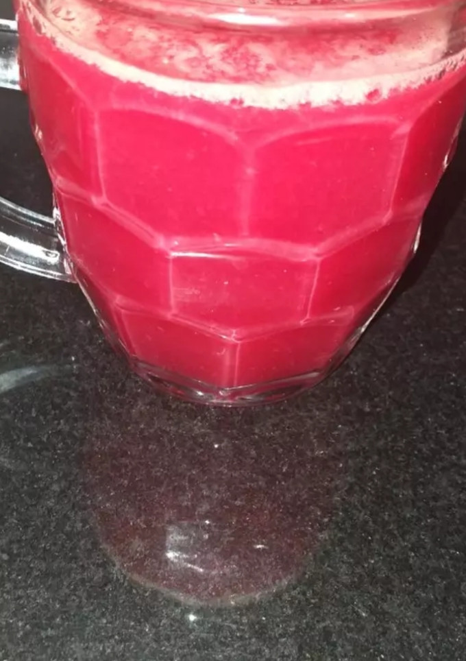 Una foto de Batido de remolacha y naranja