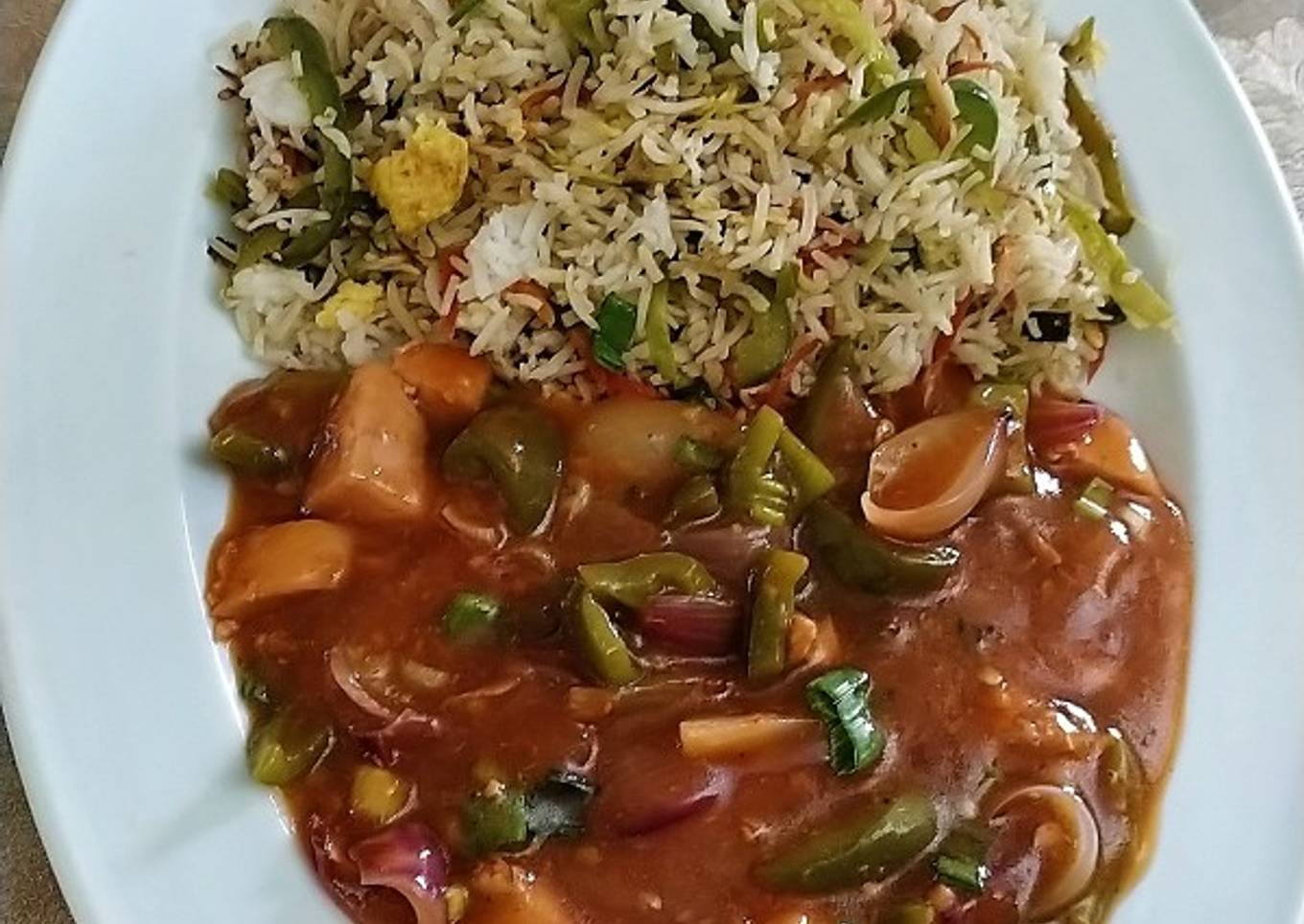 Fried rice with chicken shashlik