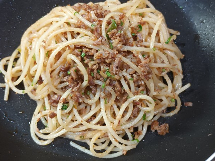 Langkah Mudah untuk Menyiapkan Spaghetti aglio olio yang Sempurna