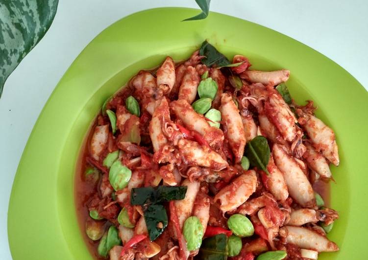 Langkah Mudah untuk mengolah Cumi sambel pete Lezat