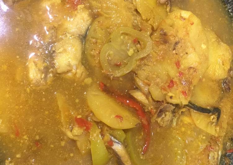 Langkah Mudah untuk memasak Lempa nanas kepala ikan tenggiri yang Bisa Manjain Lidah