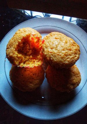 A picture of Corn muffins.