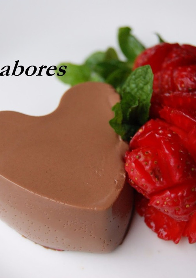 Una foto de Flan corazón de chocolate fundido