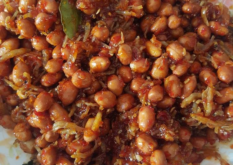 Langkah Mudah untuk Membuat Teri Kacang yang Menggugah Selera