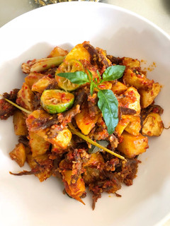 Foto resep Daging suwir dan kentang balado