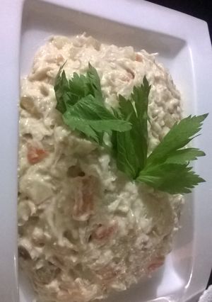 Una foto de Ensalada Navideña tradicional