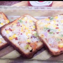 A picture of Open sandwich.
