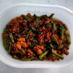 A picture of Tumis Tempe dan Kacang Panjang Kecap.