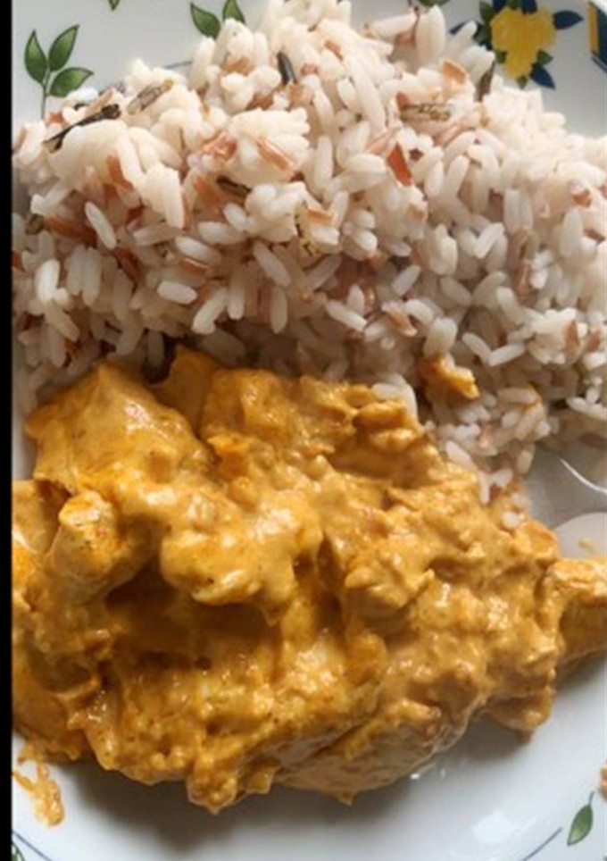 Una foto de Pollo al curry
