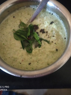 இஞ்சி தேங்காய் சட்னி (Inji thenkaai chutney recipe in tamil) செய்முறை முக்கிய புகைப்படம்
