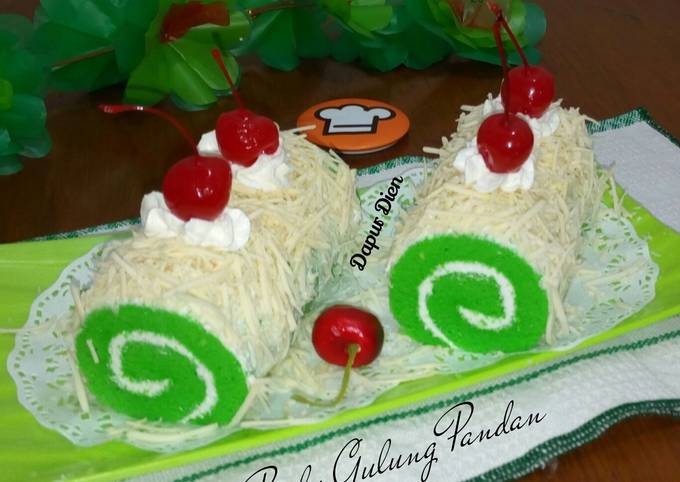 Bolu Gulung Pandan Kukus