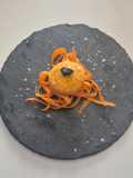 Yema Confitada con Alioli Negro