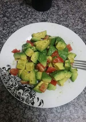A picture of Avocado tomato Salad.