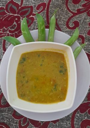 हरी मटर की दाल (hari matar ki dal recipe in Hindi) रेसिपी मुख्य फोटो