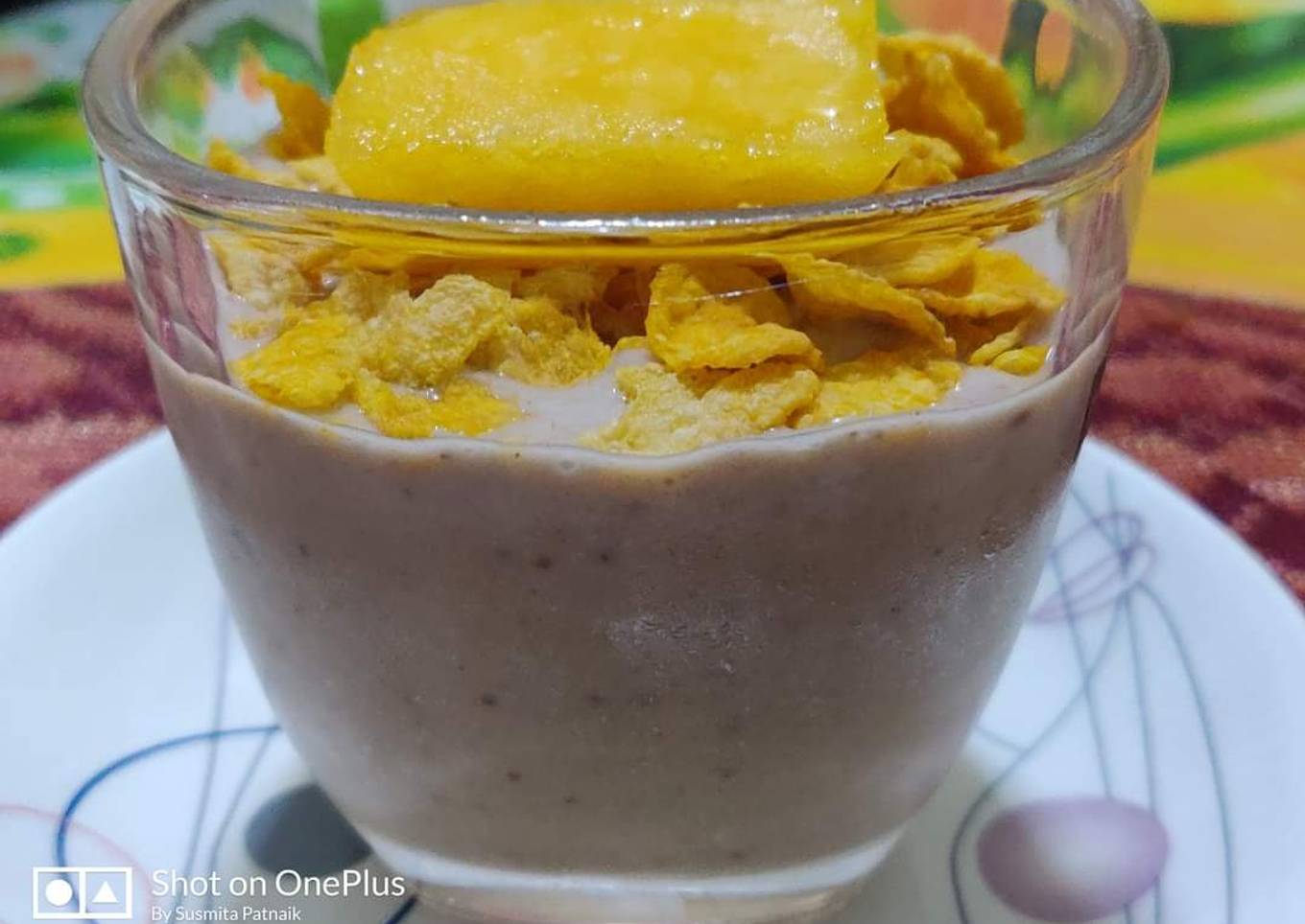 Healthy smoothie bowl