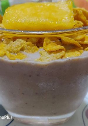 A picture of Healthy smoothie bowl.