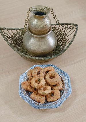 A picture of Vishu special vada.