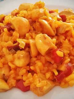 Una foto de Arroz con Champiñones y Jamón