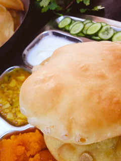 A picture of Puri Thali.