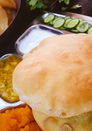 A picture of Puri Thali.