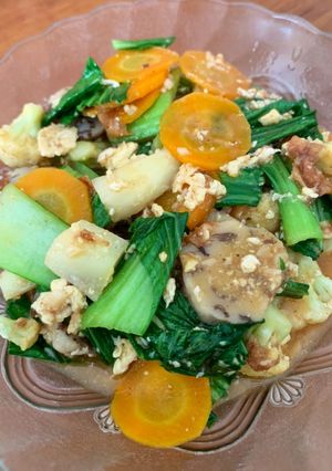 Foto resep Sawi wortel kembang kol tumis bawang putih