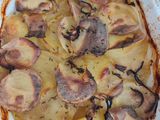 Gratin de Pommes de Terre au Jus de Lapin Chasseur