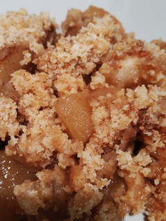 Una foto de Crumble de manzana