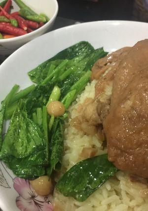 รูปของ สะโพกไก่ต้มซีอิ้ว แบบง่าย
