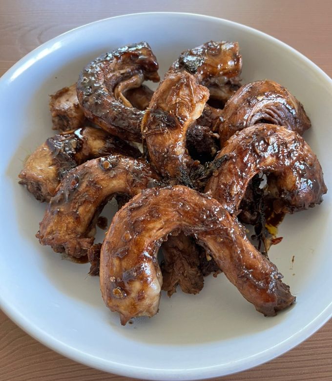 A picture of Balsamic vinegar chicken necks -cook every part.