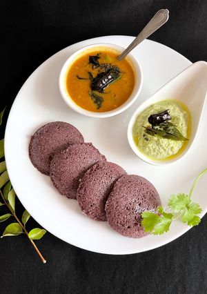 A picture of Black Rice Idli.