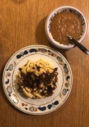 Alpesi Makaròni (Älplermagronen) recept fotója