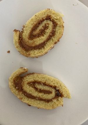 Une photo de Gâteau roulé fourrage praliné
