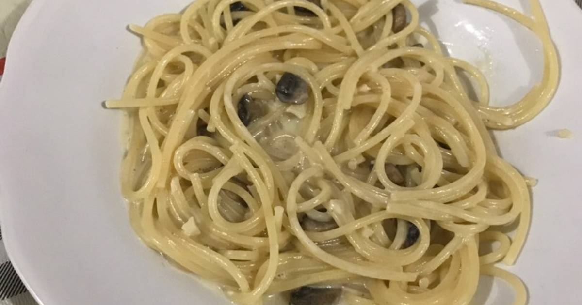 Resep Spaghetti Carbonara Sederhana Oleh Ririe Prameswari Cookpad