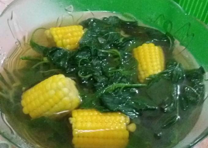 Langkah Mudah untuk Membuat Bening Bayam Jagung yang Menggugah Selera