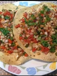 चटपटा पापड़ (chatpata papad recipe in Hindi) रेसिपी मुख्य फोटो