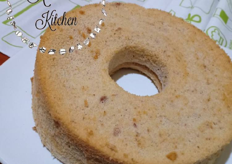 Strawberry Chiffon Cake