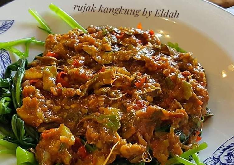 Resep Rujak kangkung oleh Eldah - Cookpad