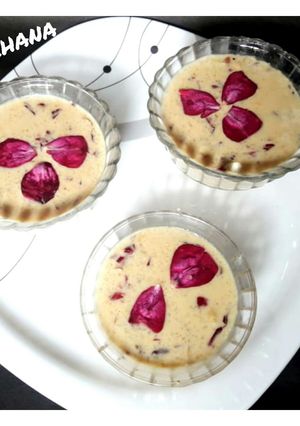 A picture of Rose phirni.