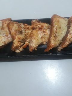 ब्रेड पिज़्ज़ा (bread pizza pocket recipe in Hindi) रेसिपी मुख्य फोटो