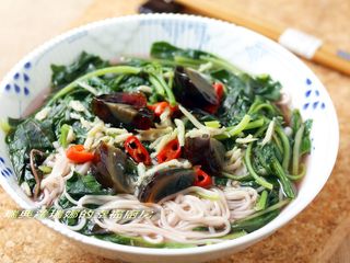 245大卡高纖高鈣料理~紅莧菜麵線