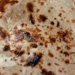 A picture of Bajra ke Roti.