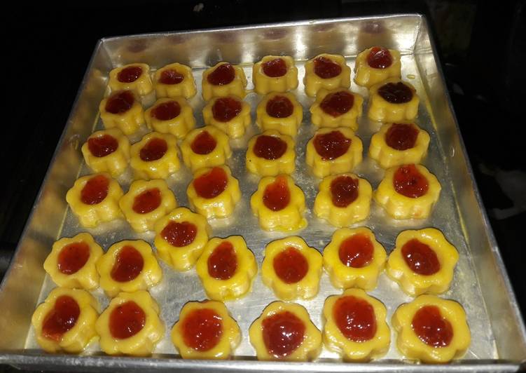 Resep Kukis Selai THUMBPRINT (jere amerika) cookies cap jempol (jerene anakku) yang Sempurna