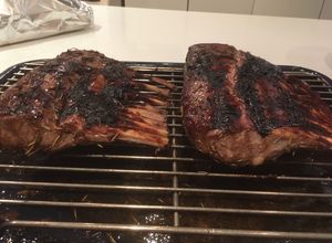 Una foto de Costillas de cordero al romero fresco