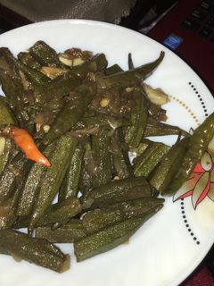 صورة لوصفة بامية بدبس الرمان دايت