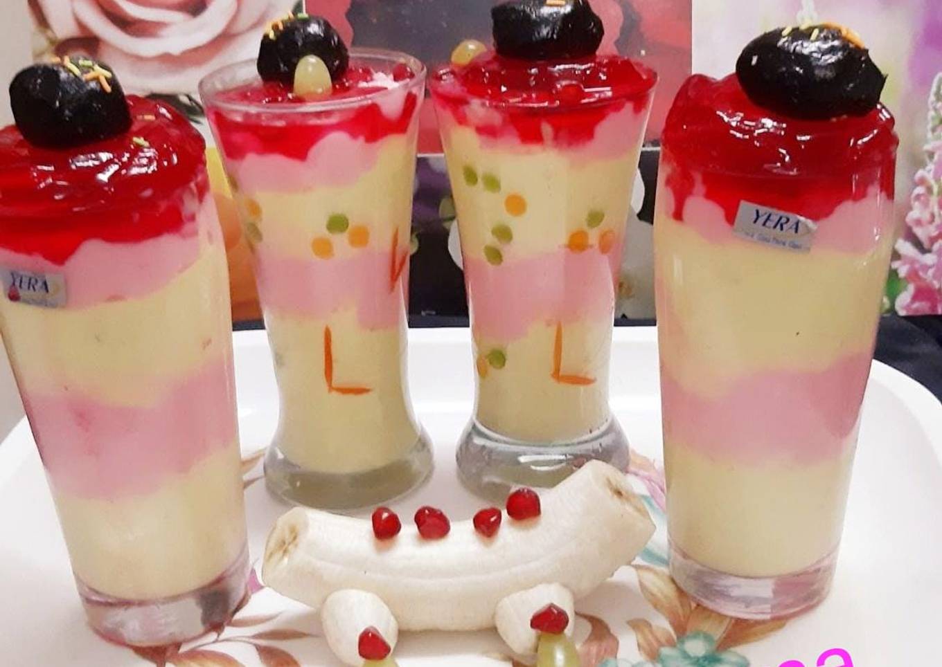 Duo Custard Jelly with chocolate Balls