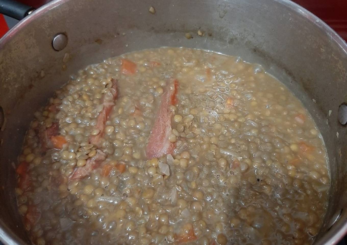 Lentejitas con costilla ahumada