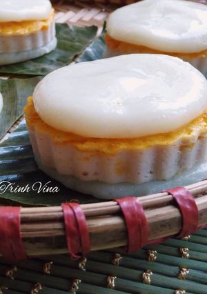 Hình của món Bánh giầy giò làm bằng bột nếp và sữa tươi. .
